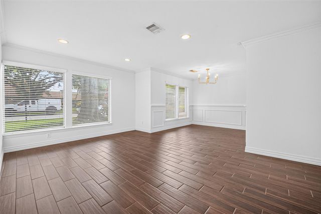 5214 Starkridge Drive, Houston, TX 77035