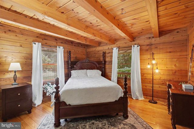 1353 MILL RD, Elizabethtown, PA 17022