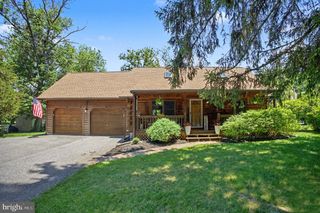 1353 MILL RD, Elizabethtown, PA 17022