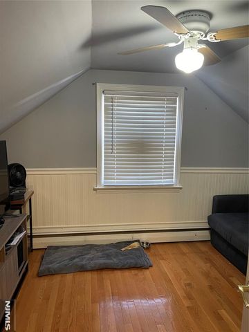 16 Brookside Avenue, Pequannock Township, NJ 07444