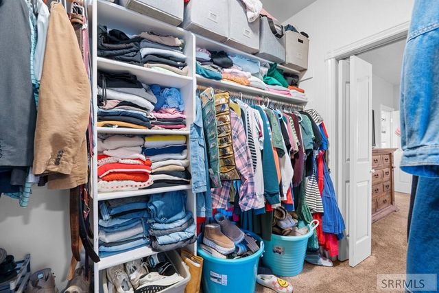 4913 E 49th N, Idaho Falls, ID 83401