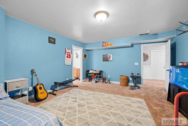 4913 E 49th N, Idaho Falls, ID 83401