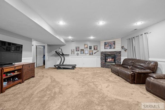 4913 E 49th N, Idaho Falls, ID 83401