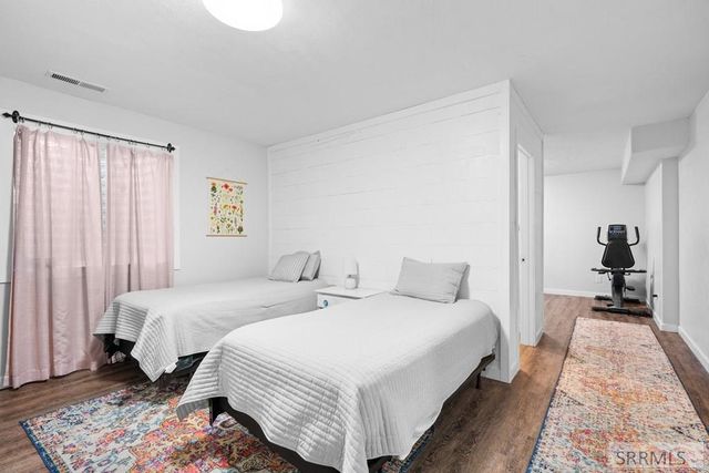 4913 E 49th N, Idaho Falls, ID 83401