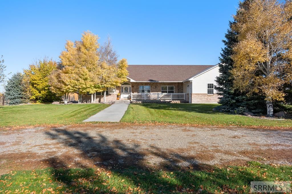 4913 E 49th N, Idaho Falls, ID 83401