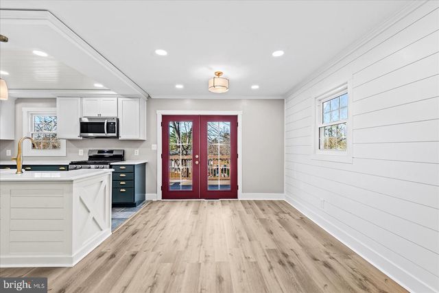 611 EDWARDS DR, Fredericksburg, VA 22405