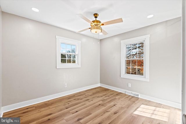 611 EDWARDS DR, Fredericksburg, VA 22405