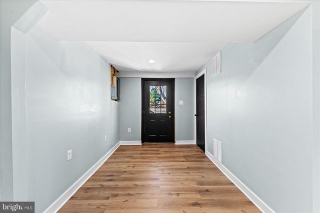 611 EDWARDS DR, Fredericksburg, VA 22405