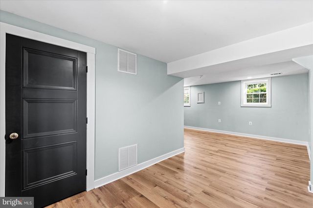 611 EDWARDS DR, Fredericksburg, VA 22405