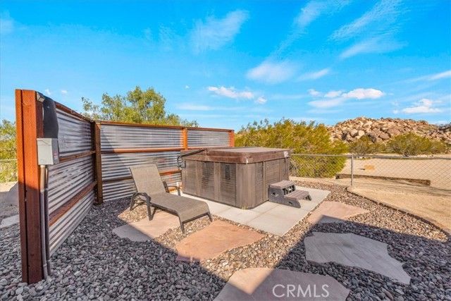 6875 Mount Shasta Avenue, Joshua Tree, CA 92252
