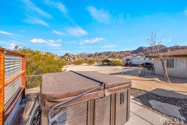 6875 Mount Shasta Avenue, Joshua Tree, CA 92252