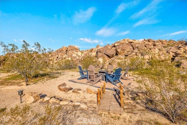 6875 Mount Shasta Avenue, Joshua Tree, CA 92252