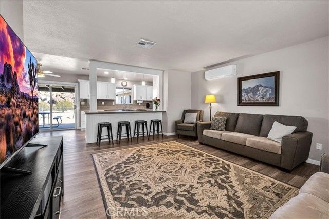 6875 Mount Shasta Avenue, Joshua Tree, CA 92252