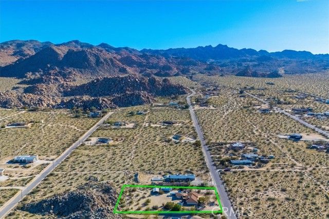 6875 Mount Shasta Avenue, Joshua Tree, CA 92252