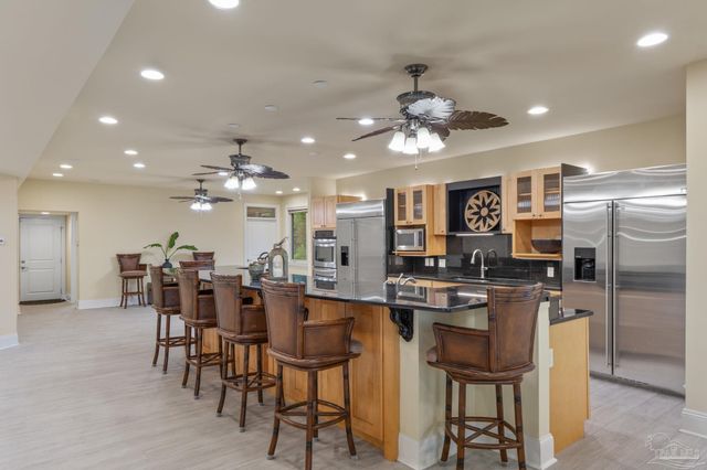 2319 Bayou Blvd, Pensacola, FL 32503