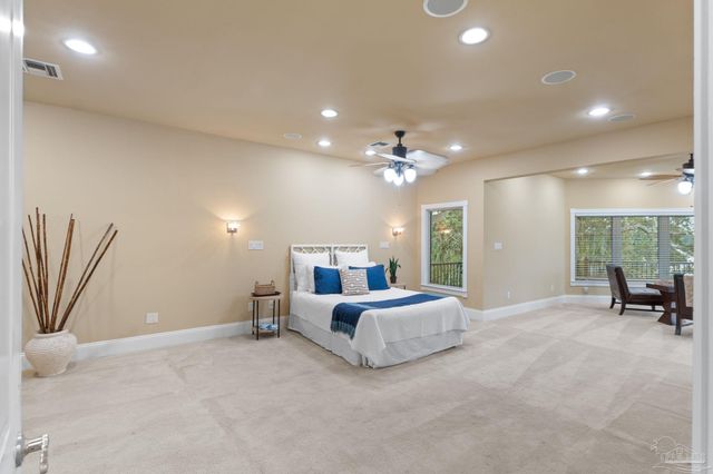 2319 Bayou Blvd, Pensacola, FL 32503