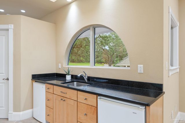 2319 Bayou Blvd, Pensacola, FL 32503