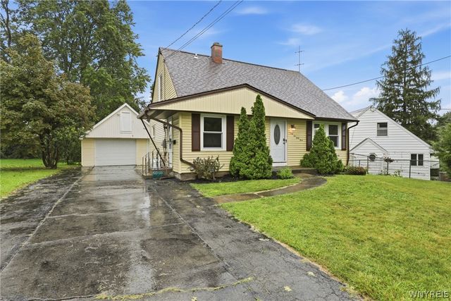 4643 Patricia Drive, Niagara Falls, NY 14305