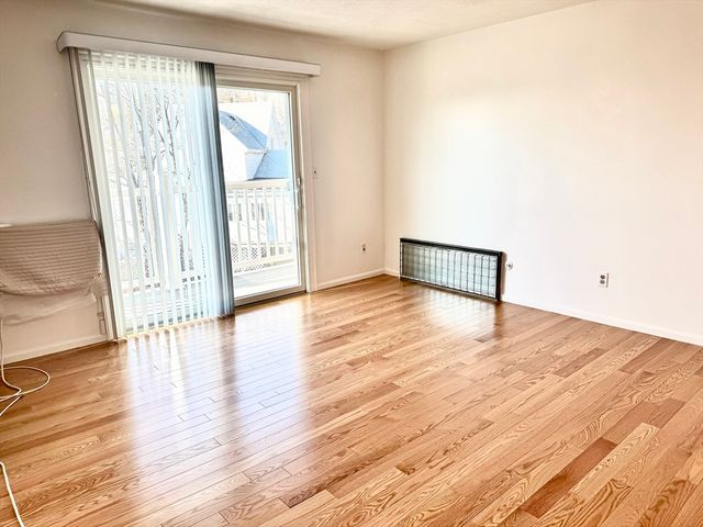 395 Revere Beach Pkwy 4A, Revere, MA 02151