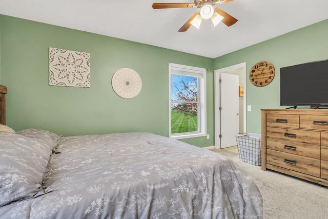 343 Homestead DRIVE, Twin Lakes, WI 53181