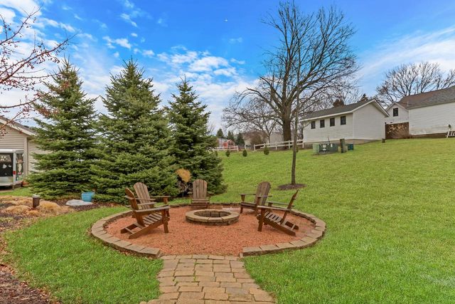 343 Homestead DRIVE, Twin Lakes, WI 53181