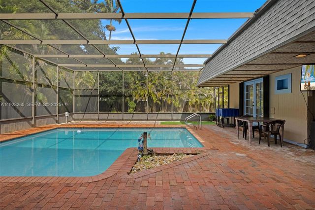 18645 SW 293rd Ter, Homestead, FL 33030