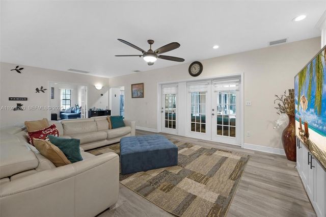 18645 SW 293rd Ter, Homestead, FL 33030