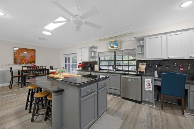 18645 SW 293rd Ter, Homestead, FL 33030