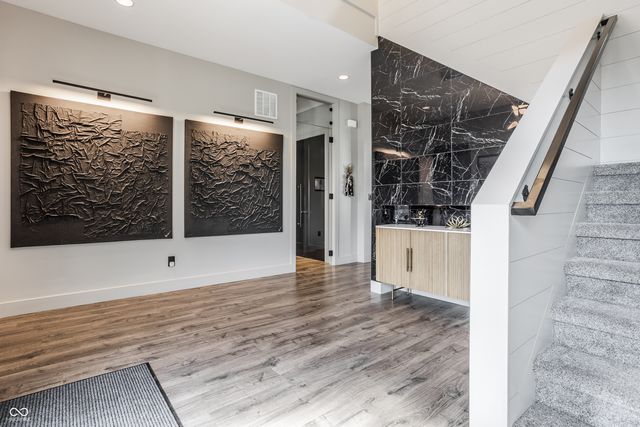 13120 Broad Street, Carmel, IN 46032