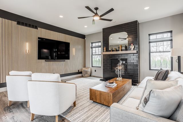 13120 Broad Street, Carmel, IN 46032