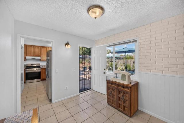 1536 Rolling Hills, Oceanside, CA 92056