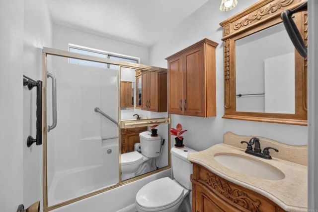 1536 Rolling Hills, Oceanside, CA 92056