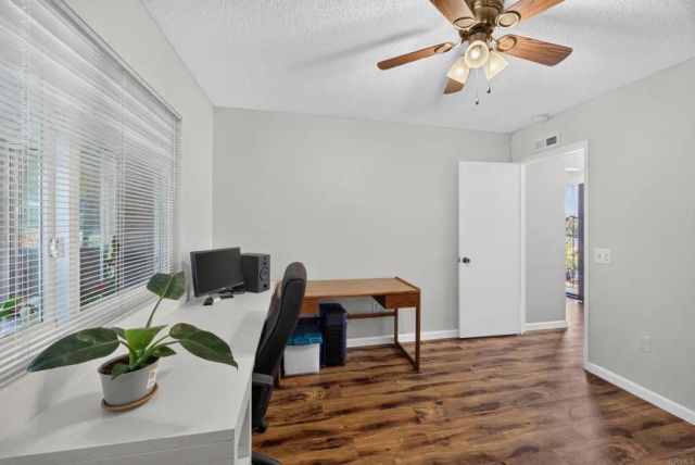 1536 Rolling Hills, Oceanside, CA 92056