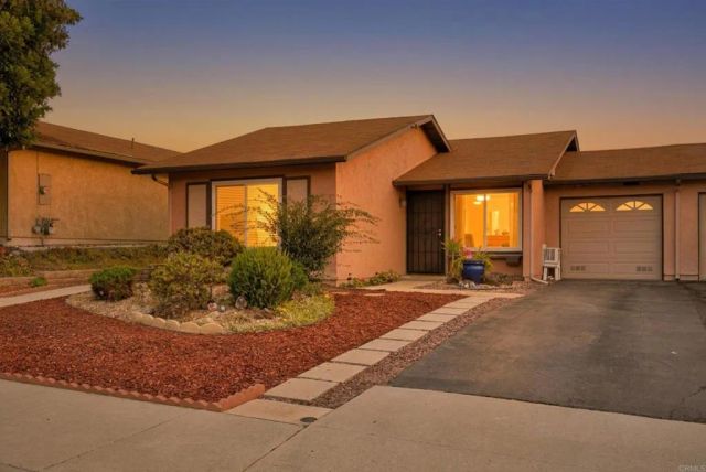 1536 Rolling Hills, Oceanside, CA 92056