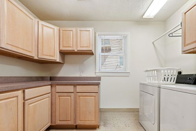 32 Highland Avenue, Newbury, NH 03255