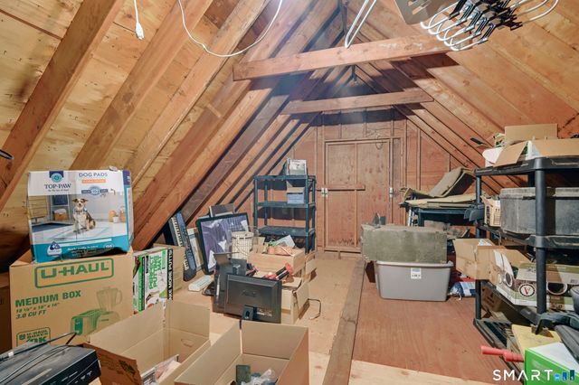 27 Snipsic Lake Road, Ellington, CT 06029