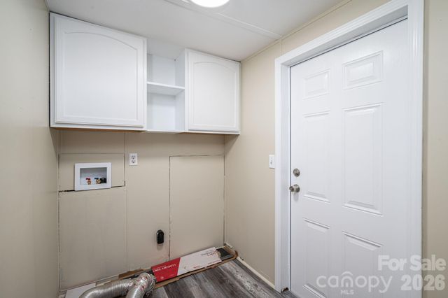 3515 Jeanette Drive, Iron Station, NC 28080
