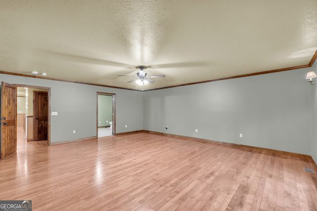 830 Carrie Craft Road, Bowersville, GA 30516