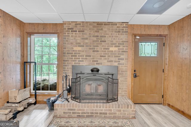 830 Carrie Craft Road, Bowersville, GA 30516