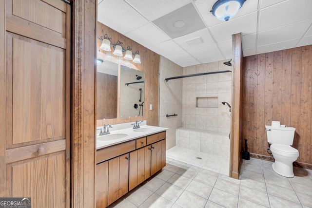 830 Carrie Craft Road, Bowersville, GA 30516