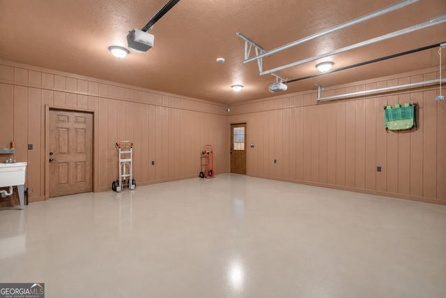830 Carrie Craft Road, Bowersville, GA 30516