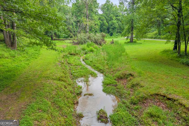 830 Carrie Craft Road, Bowersville, GA 30516