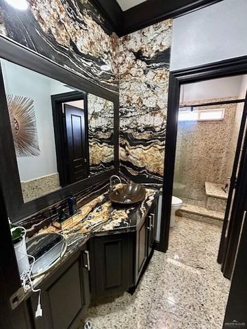 2417 E 28th Street, Mission, TX 78574