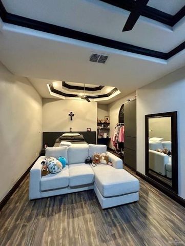 2417 E 28th Street, Mission, TX 78574