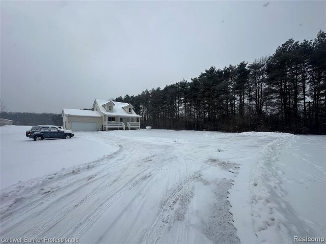 3419 Burnside Road, Otter Lake, MI 48464