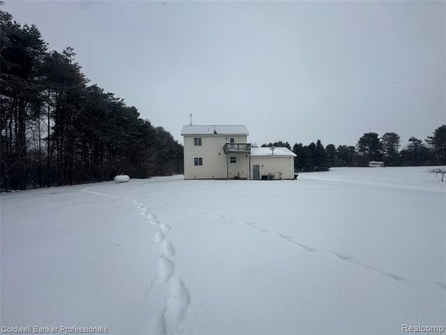 3419 Burnside Road, Otter Lake, MI 48464