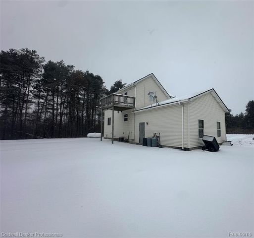 3419 Burnside Road, Otter Lake, MI 48464