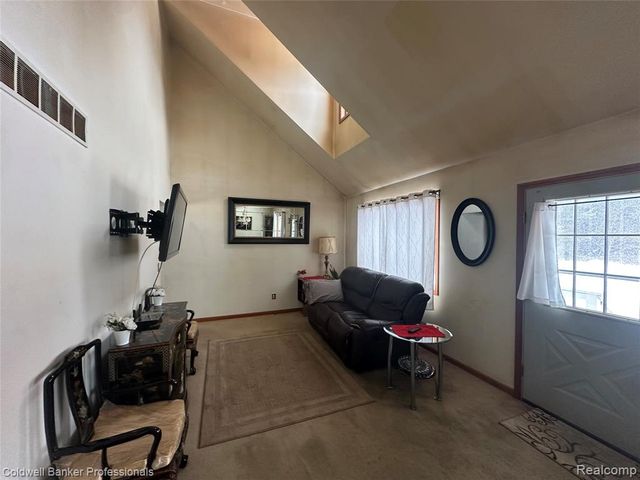 3419 Burnside Road, Otter Lake, MI 48464