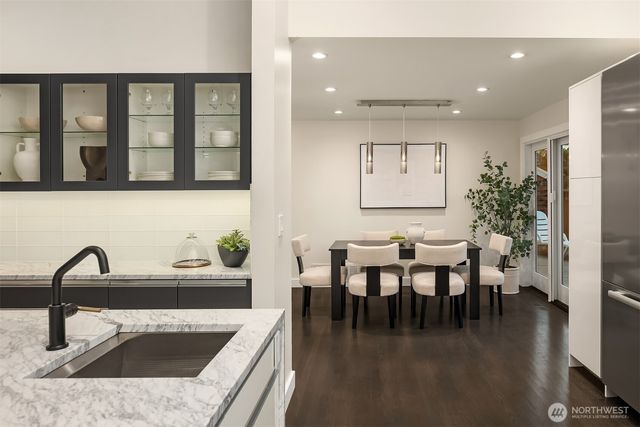 11715 NE 105th Lane, Kirkland, WA 98033