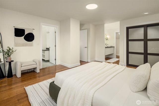 11715 NE 105th Lane, Kirkland, WA 98033